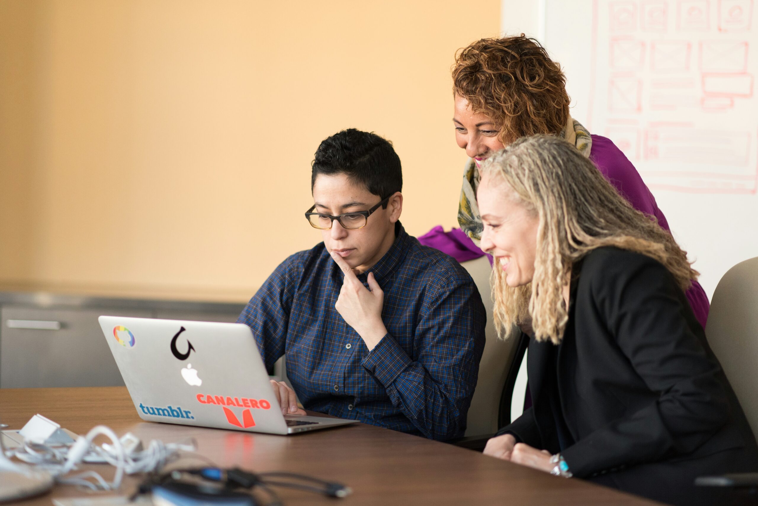 Breaking Barriers: Women in Leadership – Tips to Inspire Change